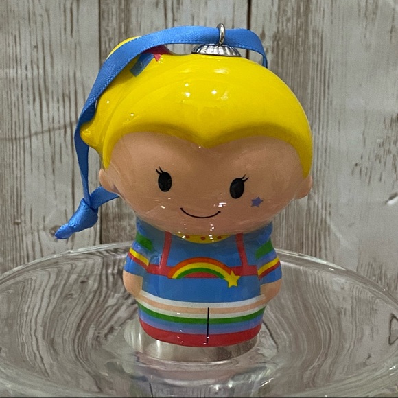 Lot 4 DISNEY Rainbow Brite Elsa Anna Frozen Itty Bitty 2” Ornaments - Picture 6 of 13